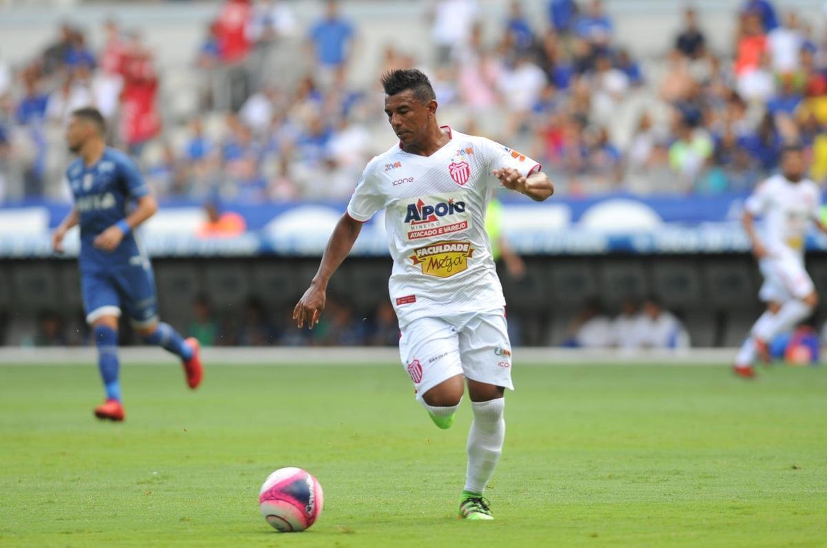 Fotos de Cruzeiro x Villa Nova, no Mineiro, pela stima rodada do Campeonato Mineiro