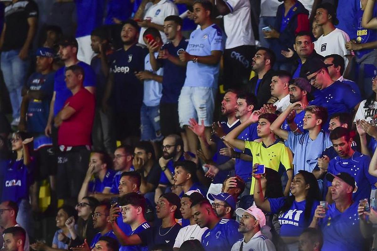 Bragantino x Cruzeiro: fotos do amistoso no estdio Nabi Abi Chedid, em Bragana Paulista, no interior de So Paulo
