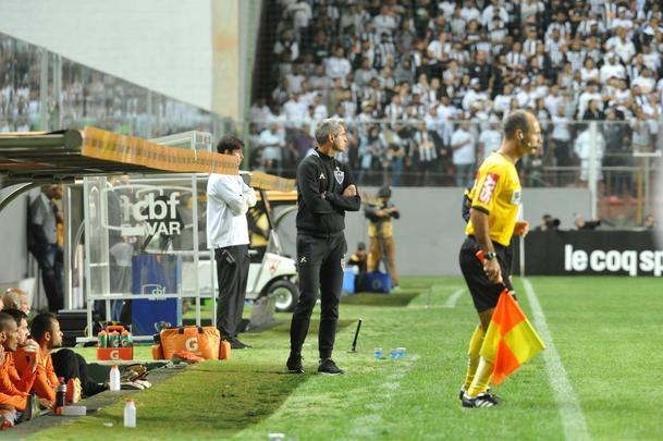 Atltico e Cruzeiro se enfrentam nesta quarta, no Independncia 