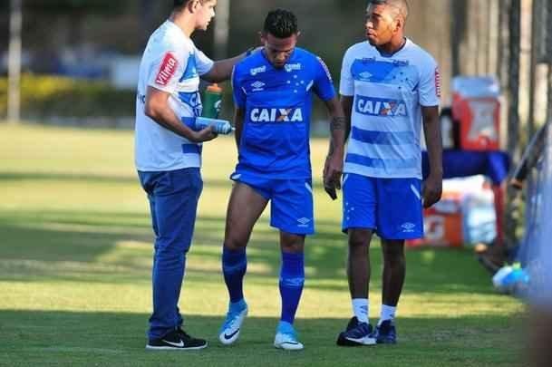 Fotos do treino do Cruzeiro desta sexta-feira (30/6), na Toca da Raposa II (Alexandre Guzanshe/EM D.A Press)