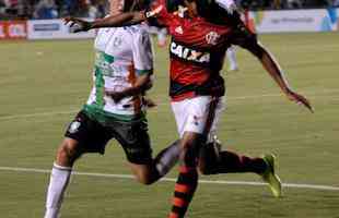 Flamengo e Amrica jogaram no Bezerro, no Distrito Federal, pela Primeira Liga