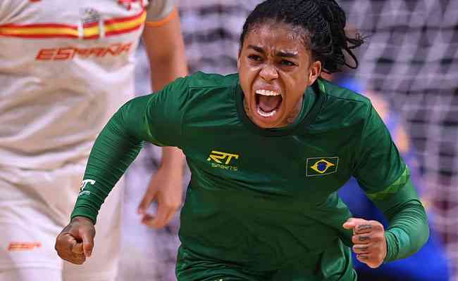 Conheça Bruna de Paula, a atleta que saiu do handebol escolar de Campestre  e chegou às Olimpíadas de Tóquio, sul de minas