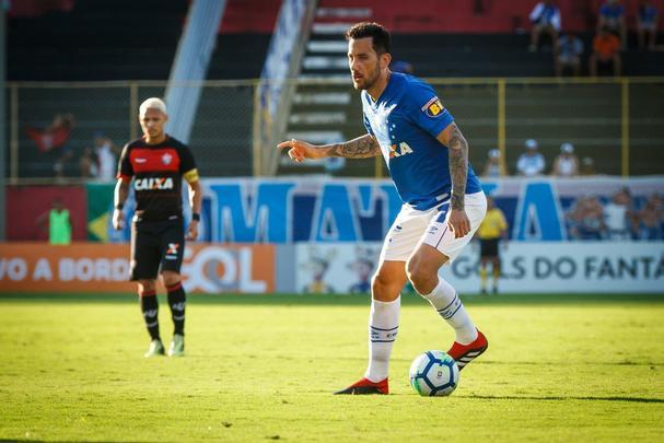 Cruzeiro empatou com Vitória no Barradão, em Salvador, por 1 a 1, pela 17ª rodada do Brasileiro