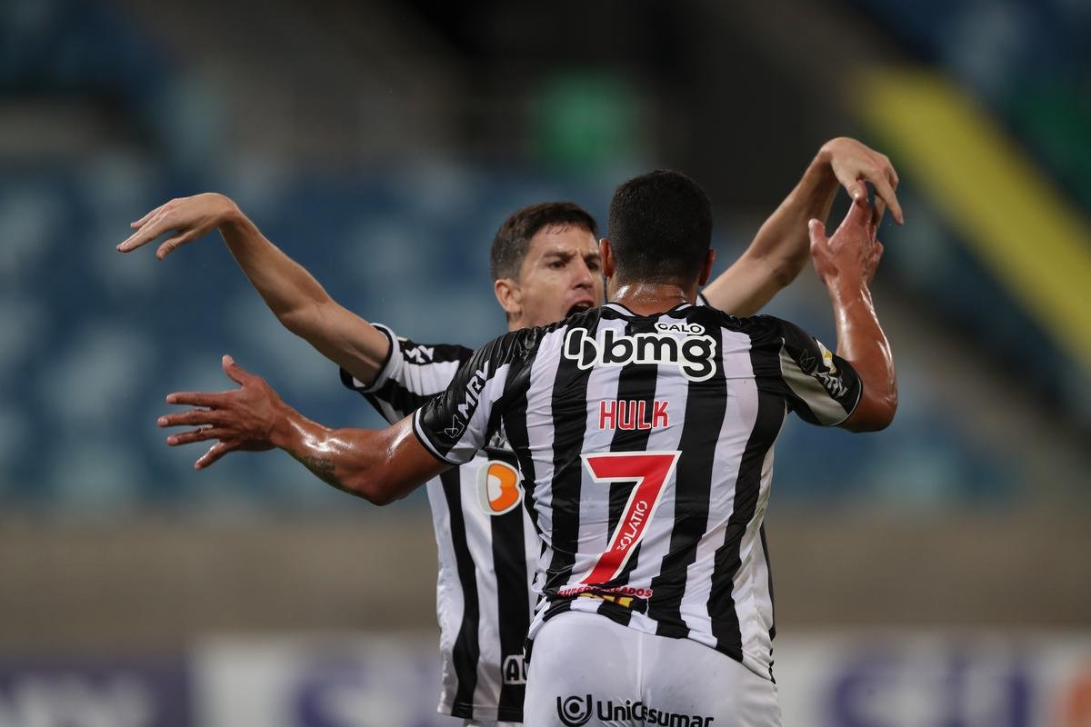 Cuiab e Atltico se enfrentaram pela nona rodada da Srie A do Campeonato Brasileiro