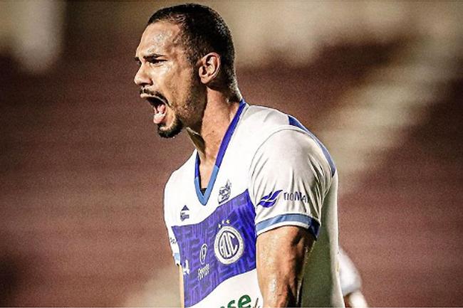 Madison balança as redes e garante apertada vitória do Dragão na Arena Batistão