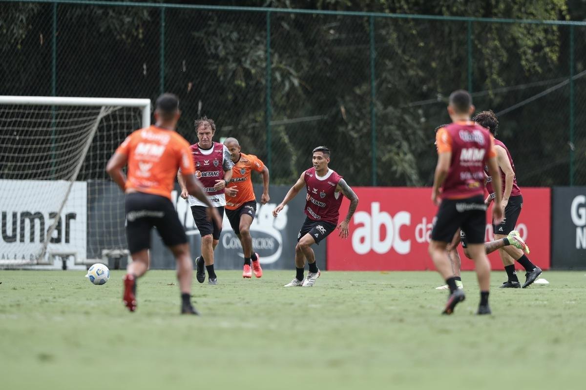 Treinamento do Atltico neste sbado, aps o ttulo brasileiro