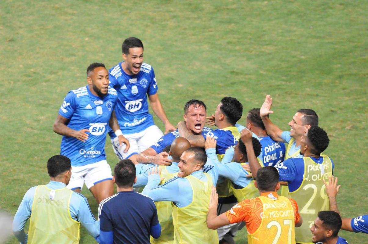 Fotos do jogo entre Cruzeiro e Remo pela Copa do Brasil