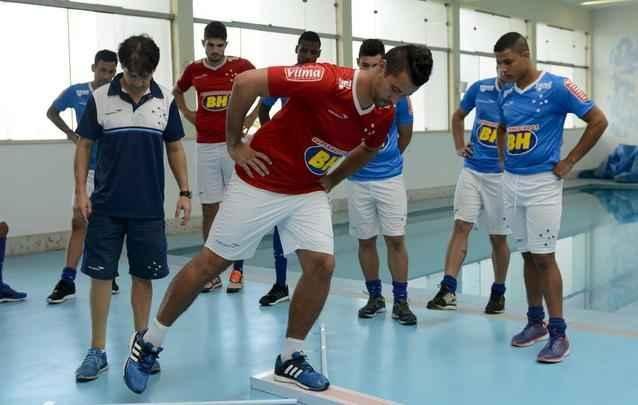 Cruzeiro se reapresentou nesta quarta-feira, na Toca da Raposa II, com novidades