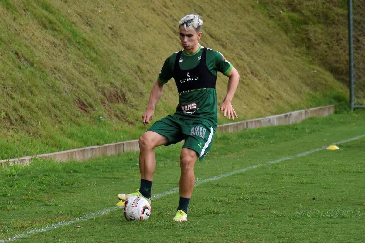 Fotos do treino do Amrica nesta segunda-feira (07/02) no CT Lanna Drumond
