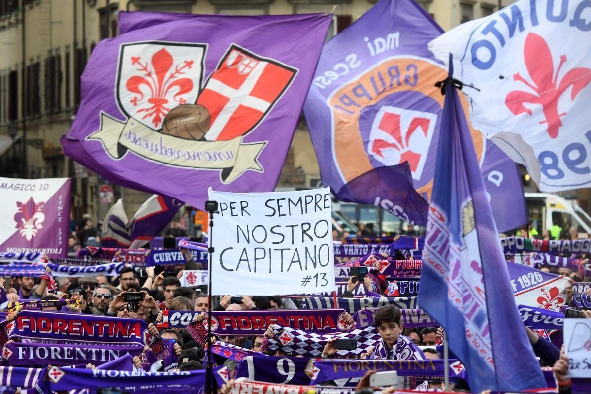 Imagens do funeral de Davide Astori em Florena