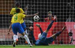 Gabriel Jesus fez, de cabea, o nico gol da vitria brasileira sobre a Alemanha em Berlim