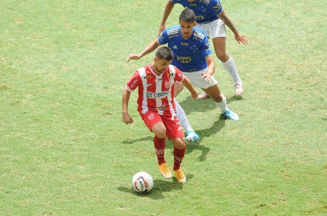 Jogo no Horto na manh deste domingo, vlido pelo Mineiro, foi bastante disputado 