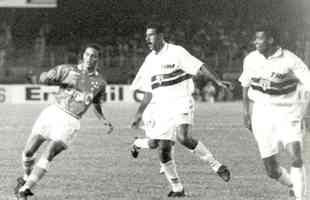 Também em 1995, o Cruzeiro conquistou a Copa Ouro ao superar o São Paulo na decisão. Este foi o quinto título internacional do clube celeste.