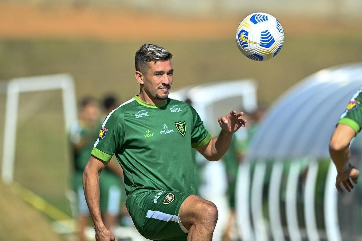 Juninho Valoura (volante): contrato at 31/12/2021