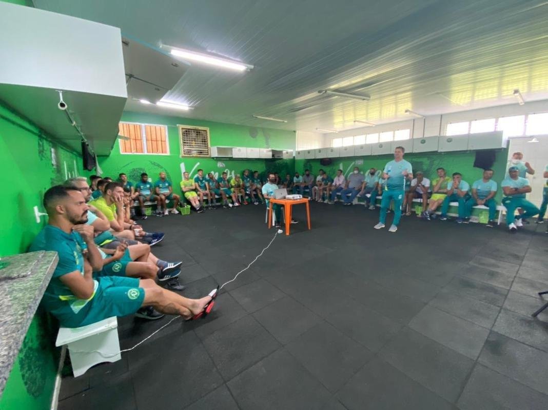 18 - Chapecoense - R$ 60 milhes (aumentou em R$ 38 milhes o valor de 2020)