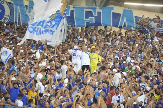 Torcida do Cruzeiro promete linda festa no jogo deste domingo