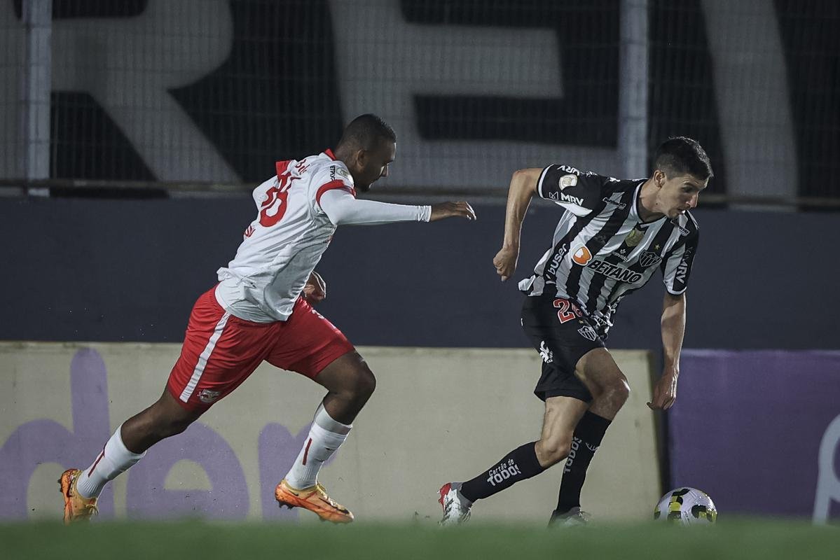 Fotos do jogo entre Red Bull Bragantino e Atltico, nesta quarta, pelo Brasileiro