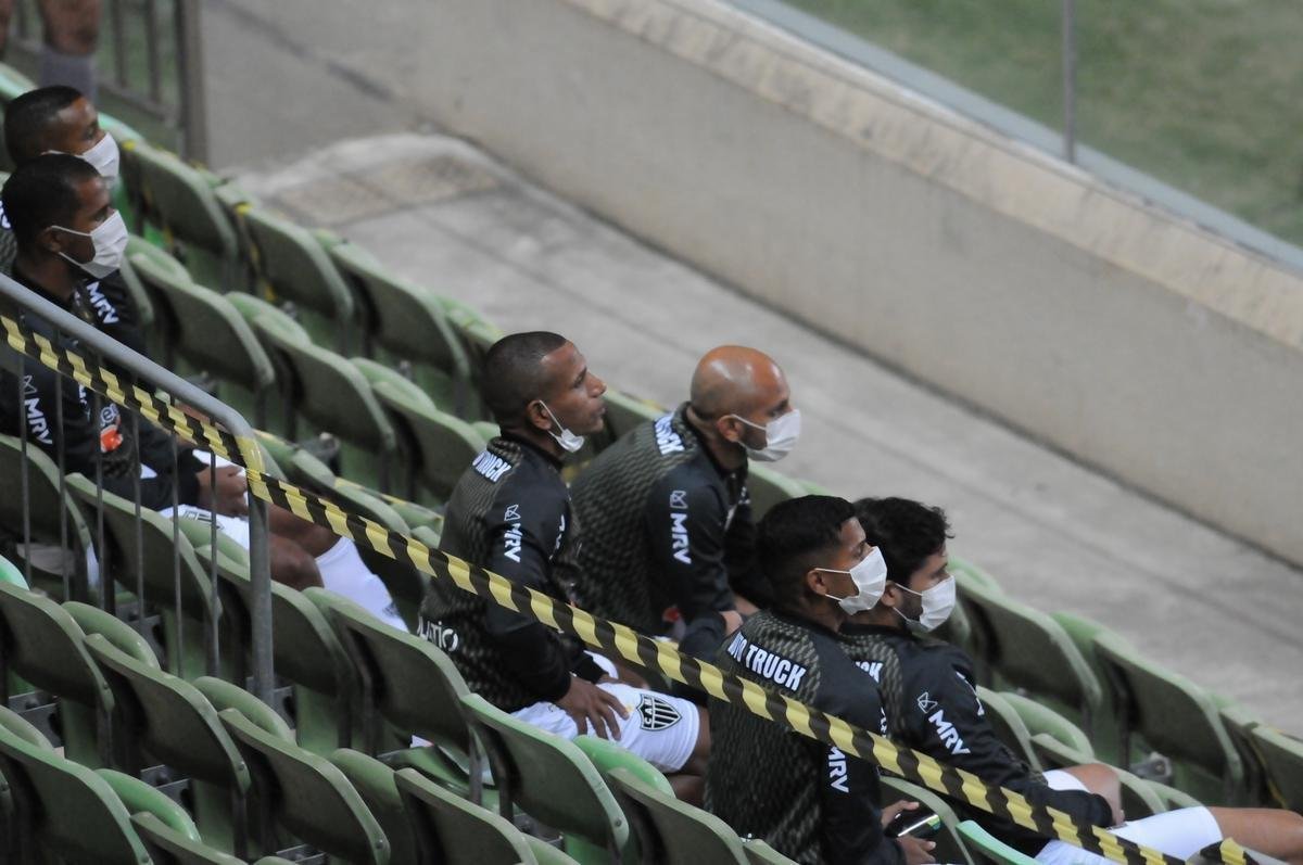 Fotos do clssico entre Amrica e Atltico, no Independncia, em duelo de volta da semifinal do Campeonato Mineiro