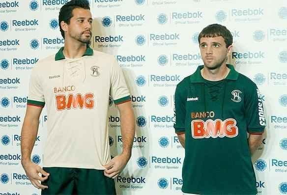 Em 2011, uniforme 3 foi alusivo ao Palestra Itlia