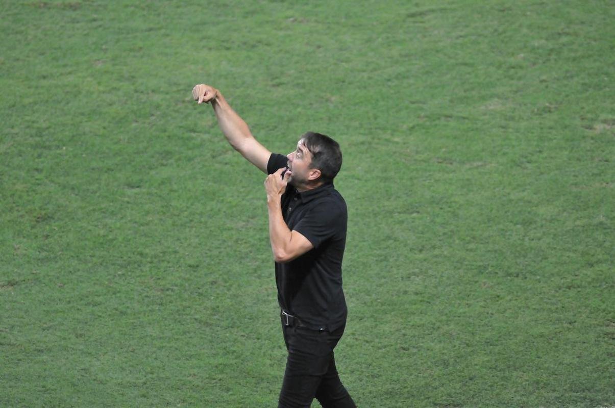 Fotos de Atltico x Democrata-SL pelo Mineiro