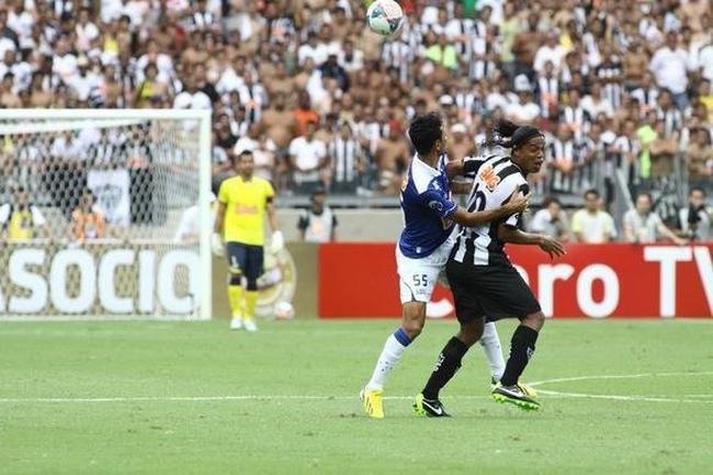 Fotos exclusivas do clssico entre Cruzeiro e Atltico na reabertura do novo Mineiro