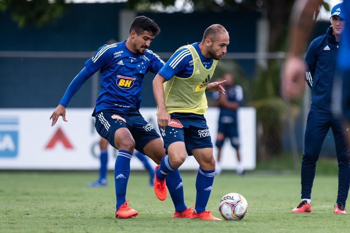 Imagens do primeiro treino do Cruzeiro antes do jogo contra o Cuiabá, pela Série B do Campeonato Brasileiro