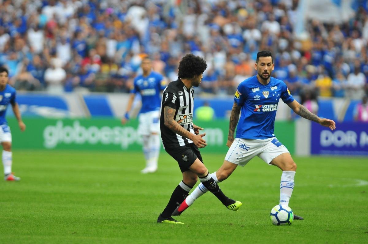 Equipes se enfrentaram no Mineiro, na tarde deste domingo, pela 25 rodada da Srie A