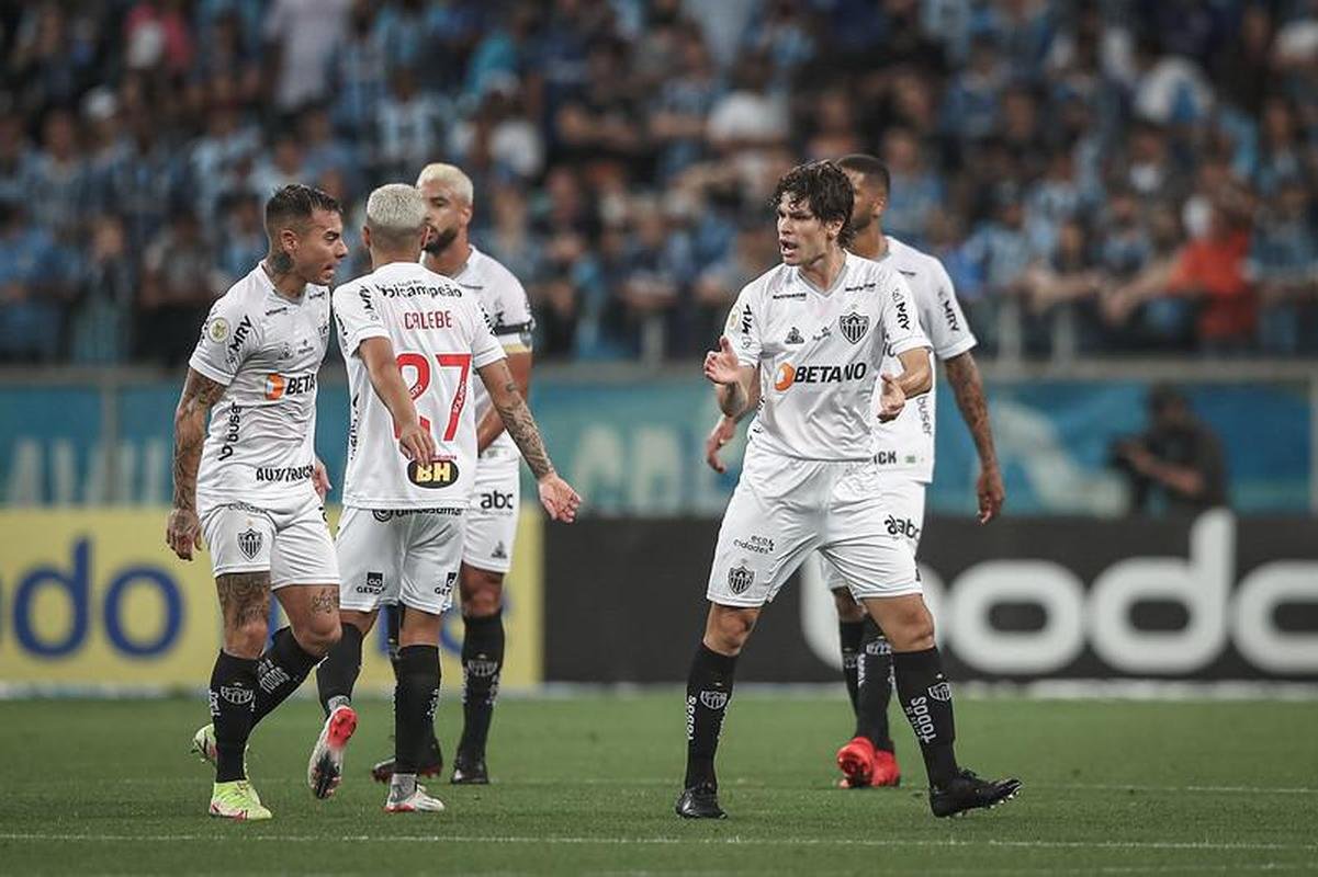 Fotos do jogo entre Grmio e Atltico na Arena do Grmio, em Porto Alegre, pela 38 rodada do Campeonato Brasileiro