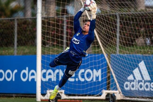 Fotos do treino do Cruzeiro desta segunda-feira (27/9)