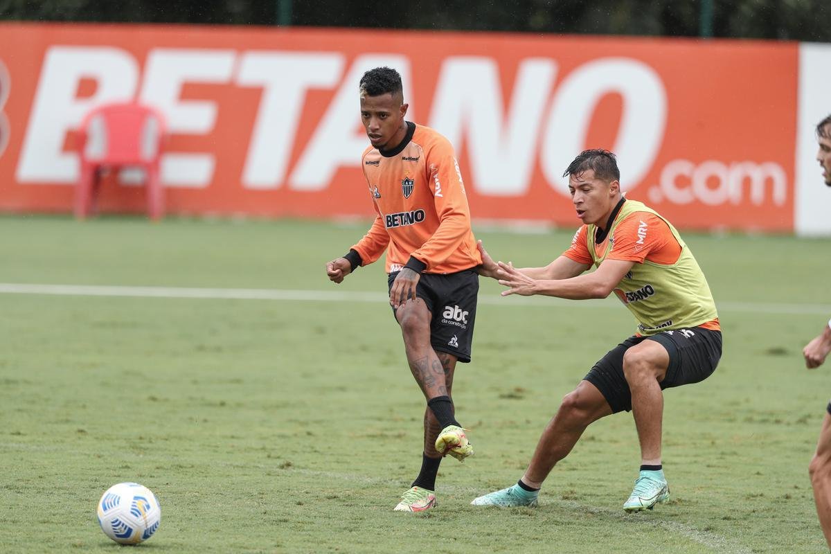 Fotos do treino do Atltico neste domingo na Cidade do Galo (21/11)