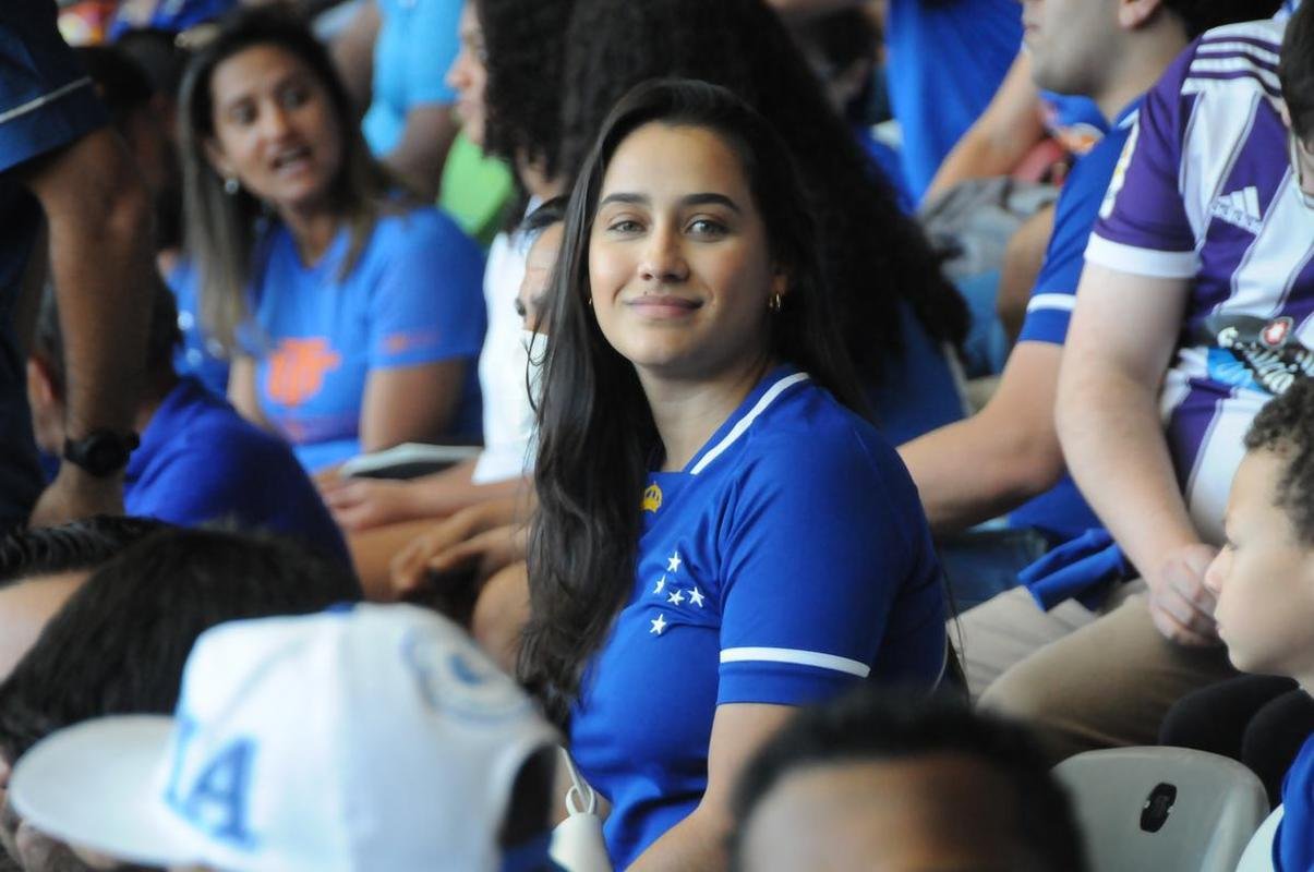 Fotos da torcida do Cruzeiro, no Mineiro, na partida contra a Ponte Preta pela 13 rodada da Srie B do Campeonato Brasileiro. Mineiro recebeu grande pblico mais uma vez