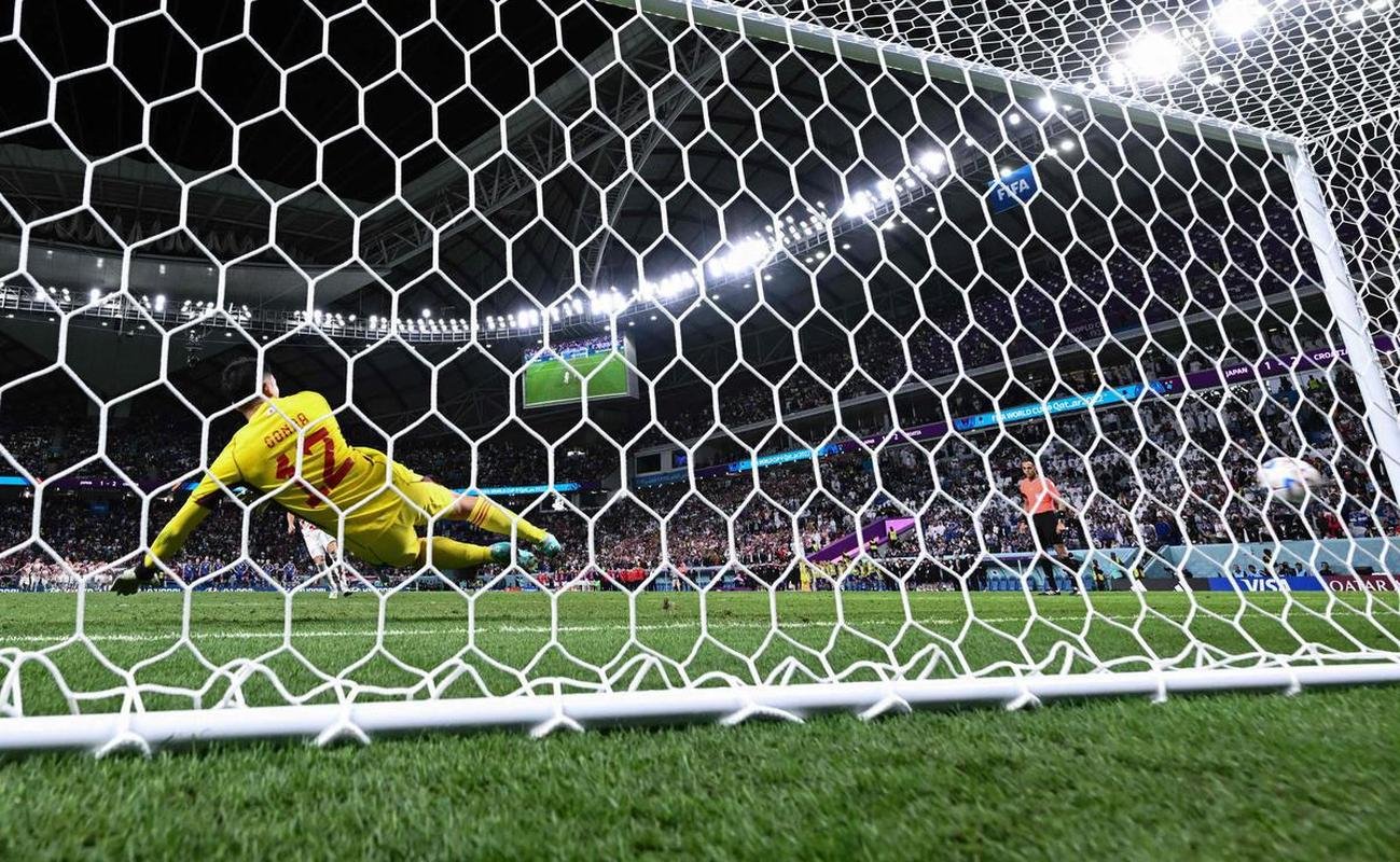 Cobranas de pnaltis no jogo Japo e Crocia, pelas oitavas de final da Copa do Mundo.