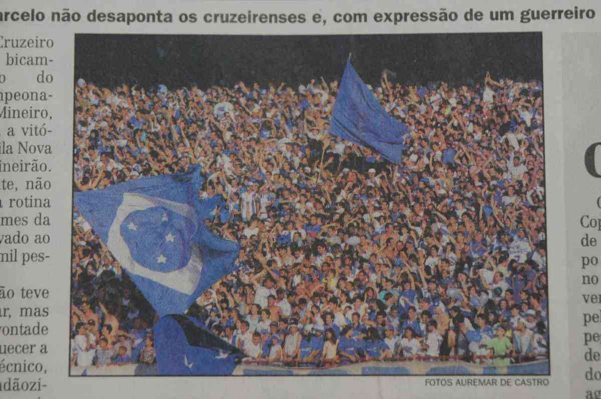 Recorde de pblico no Mineiro: pginas do jornal Estado de Minas sobre Cruzeiro 1x0 Villa Nova, em 1997. Estdio recebeu 132.834 pessoas na deciso do Campeonato Mineiro