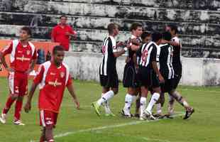Quartas de final do Campeonato Mineiro de 2009: Atltico venceu o Uberaba no primeiro jogo, fora de casa, por 1 a 0, e no segundo jogo, em casa, por 6 a 0.