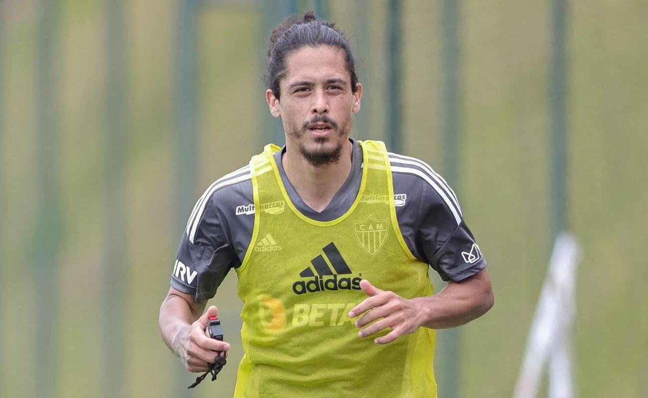 O zagueiro Mauricio Lemos foi anunciado pelo Atltico em fevereiro de 2023. O jogador chegou a recusar uma proposta do Barcelona em 2016, mas no viu a carreira decolar como os uruguaios esperavam. Ainda no atuou pelo Galo.