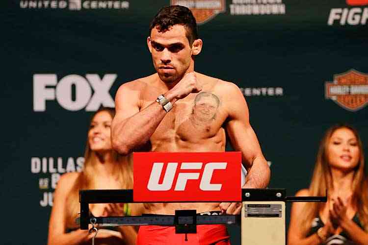 Brasil sem campeão no UFC irrita Glover Teixeira: 'Focam muito no Tik Tok'  - Superesportes