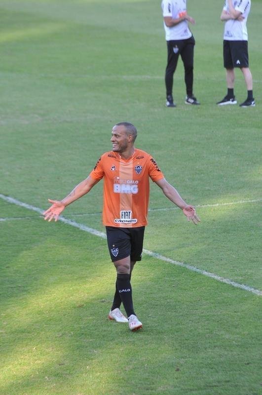 Atltico treinou nesta segunda-feira de olho no jogo contra o Cruzeiro