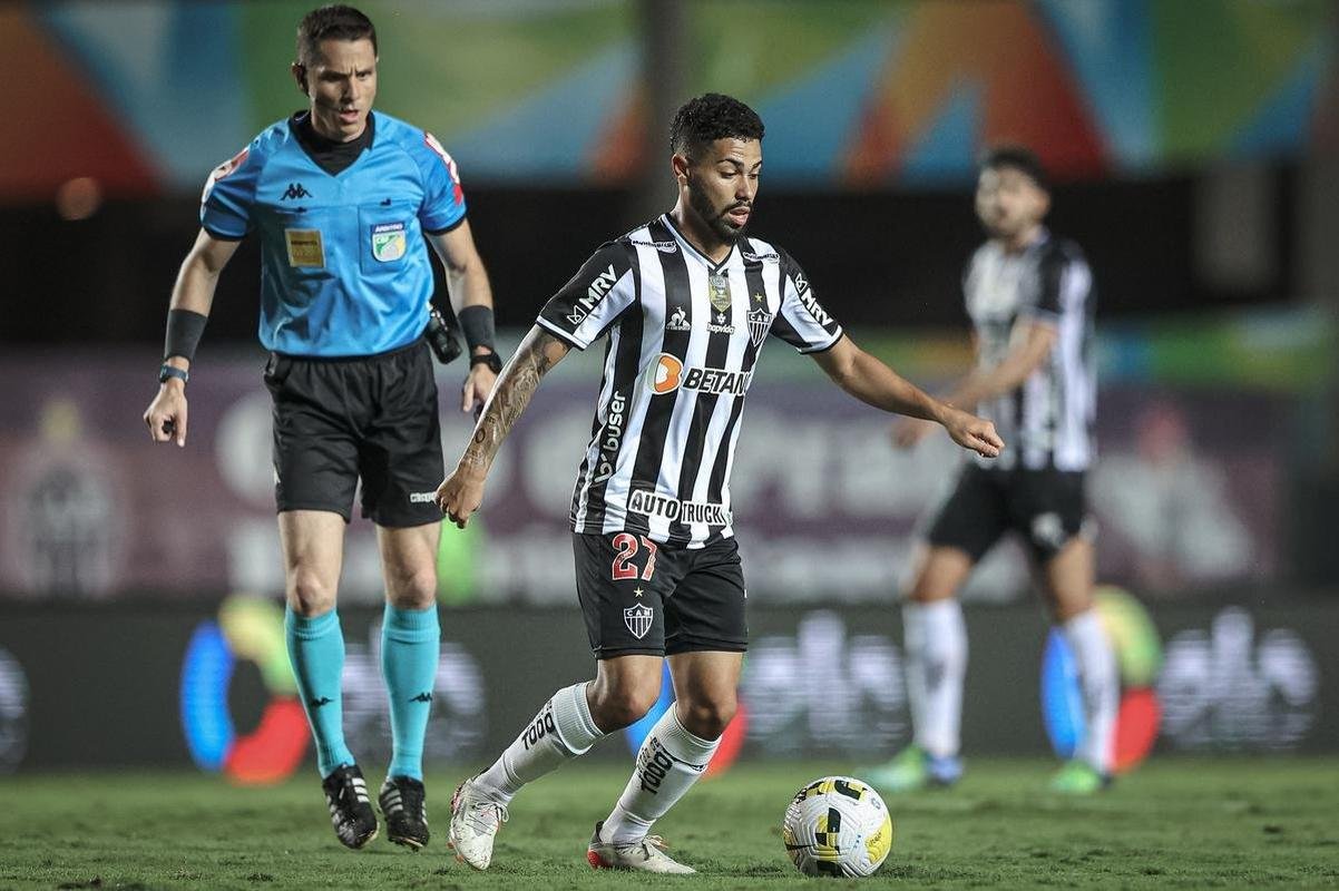 Fotos do jogo entre Brasiliense e Atltico no Estdio Klber Andrade, em Cariacica-ES, pela terceira fase da Copa do Brasil