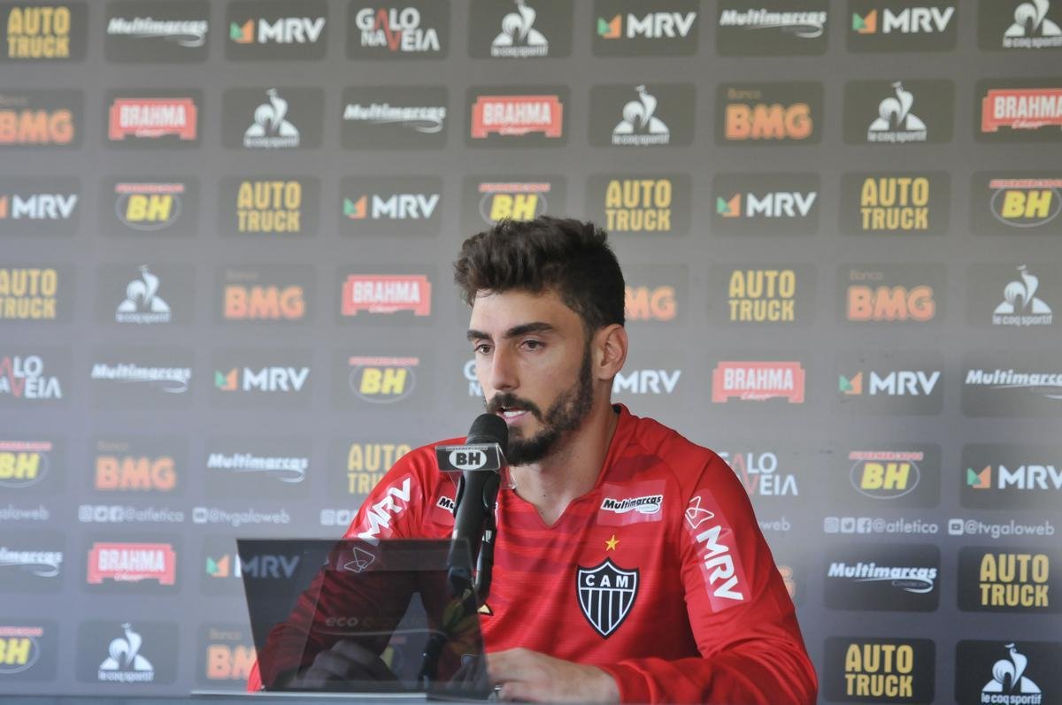 Goleiro Rafael, ex-Cruzeiro, foi apresentado como reforo do Atltico na Cidade do Galo. 