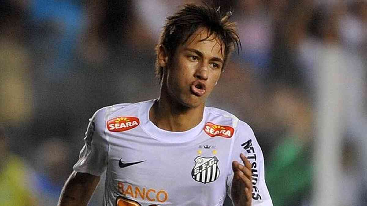 Notícias do Santos FC 🗞️ on X: Neymar nos iludindo em pleno domingão 🤍🖤   / X