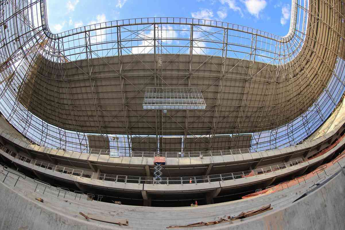 Arena MRV segue em ritmo acelerado de obras. Previso de concluso do estdio foi atualizada para dezembro.