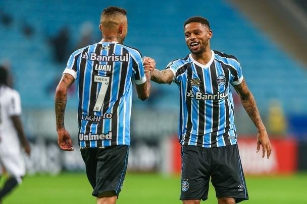 Grêmio jogou melhor e conseguiu vitória por 2 a 0 sobre o Atlético na Arena, em Porto Alegre, pela 13ª rodada do Campeonato Brasileiro