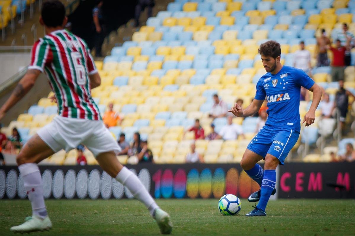 Fluminense e Cruzeiro em partida vlida pela segunda rodada do Brasileiro