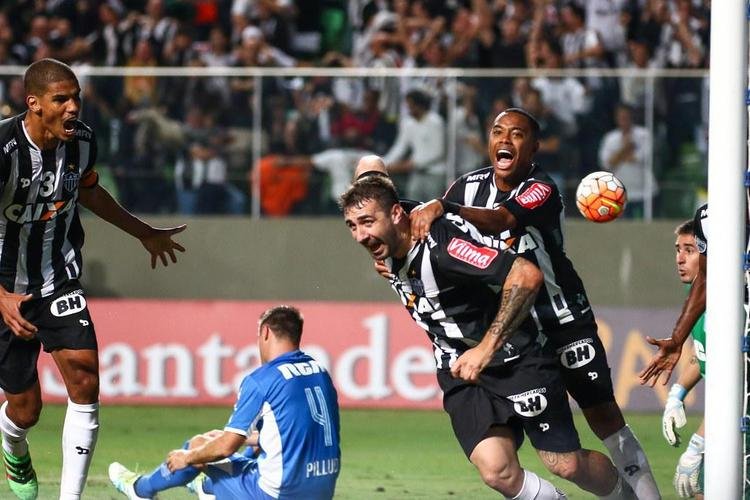 Oitavas de final de 2016: Racing-ARG 0 x 0 Atltico (Atltico se classificou em casa com vitria por 2 a 1).