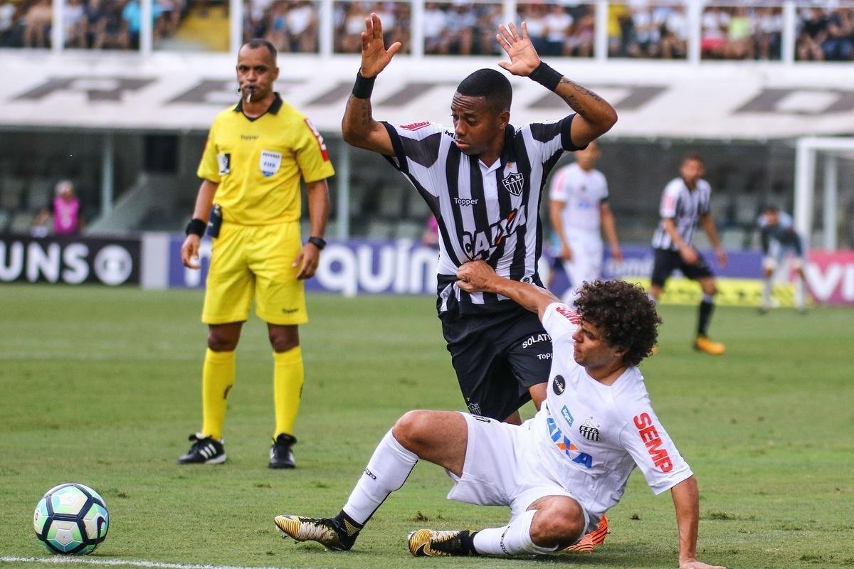 O Santos venceu o Atltico por 3 a 1 neste sbado, em jogo da 32 rodada do Campeonato Brasileiro
