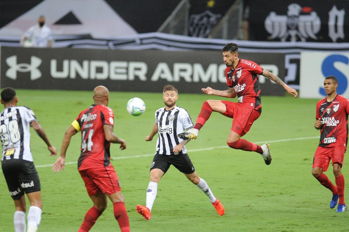 Foto do jogo entre Atltico e Athletico-PR, no Mineiro, em Belo Horizonte, remarcado e vlido pela sexta rodada do Campeonato Brasileiro (18/11/2020)