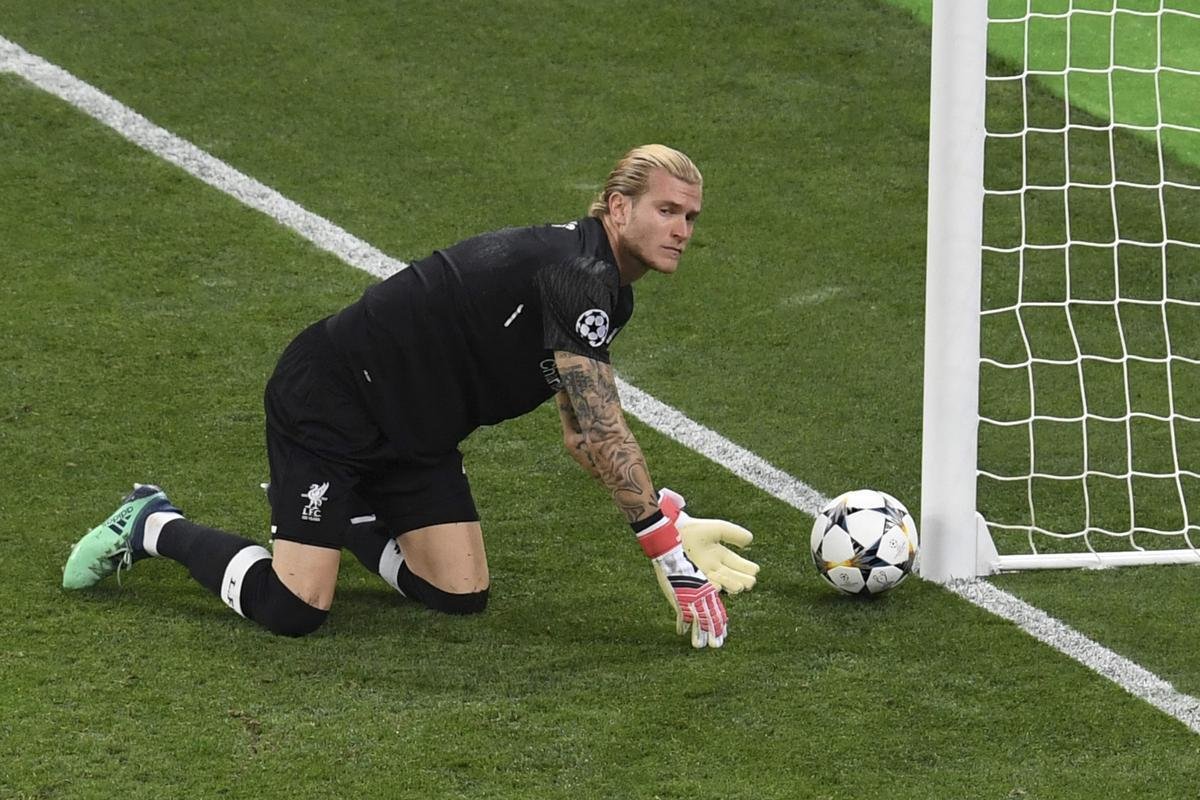 Goleiro Karius, do Liverpool, na partida contra o Real Madrid pela final da Champions League
