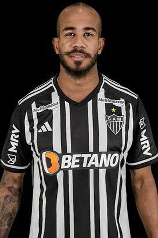 Patrick (meio-campista)