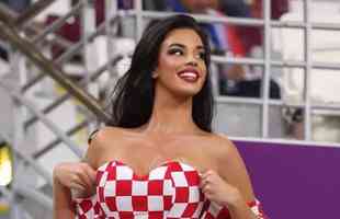 Fotos da modelo croata Ivana Knoll, ex-miss do pas, que viralizou durante a Copa do Mundo de 2022, no Catar