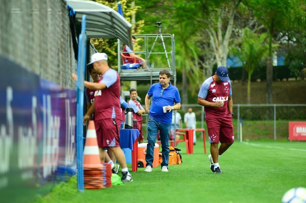 Imagens do treino do Cruzeiro nesta sexta-feira (12/10), antes do jogo contra o Vasco, pelo Brasileiro